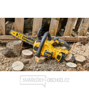 DCM565P1 Aku bezuhlíková reťazová píla 18V, 1x 5,0 Ah XR Li-Ion DeWALT Náhľad