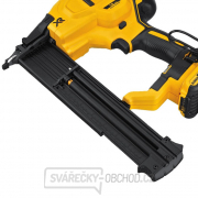 Aku bezuhlíková dokončovací hřebíkovačka 2x2,0Ah 18V DeWALT DCN680D2 Náhled