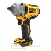 DeWALT Aku rázový uťahovák 18V bez aku DCF891N gallery main image