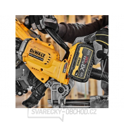 Aku Pokosová píla DeWALT 54V XR FlexVolt (verzia bez aku) 305mm Náhľad