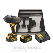 Aku bezuhlíkový rázový uťahovač DeWALT DCF900P2G 18V 2x5Ah s GFN krytom gallery main image