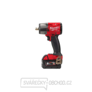 Akumulátorový rázový uťahovač 1/2" Milwaukee M18 FMTIW2P12-502X s aretačným čapom (881 Nm, 5,0 Ah) Náhľad