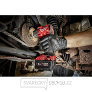 Akumulátorový rázový uťahovač 1/2" Milwaukee M18 FMTIW2P12-502X s aretačným čapom (881 Nm, 5,0 Ah) Náhľad