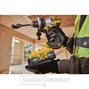 AKU príklepová vŕtačka 18V XR DeWALT DCD1007WW1T 1x8Ah Náhľad